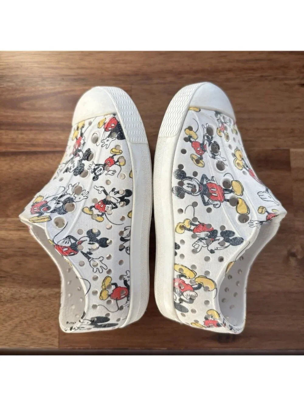 Native Jefferson Mickey Mouse Water Shoes‎ TODDLER Size 5C Beach Disney Trip